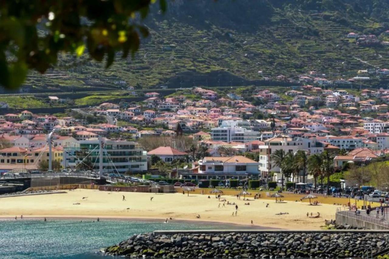 Atlantis Flat. Relaxing Moments Apartment Machico  Bagian luar foto